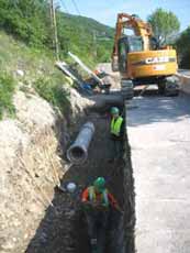 la société Quéau-L'Henaff peut assurer le renouvellement d'un réseau d'eau potable et d'un réseau d'eaux pluviales en Finistère (29 Bretagne)